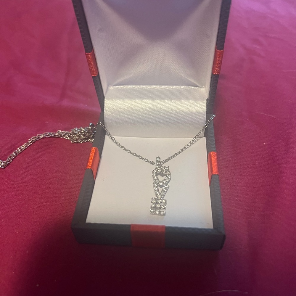 Love necklace